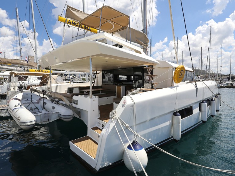 Dufour Dufour Catamarans 48 Sail mieten Šibenik