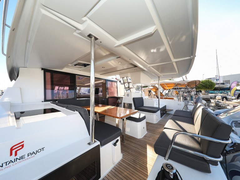 Katamaran mit oder ohne Skipper Fountaine Pajot mieten in Trogir