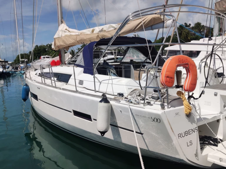 Segelboot mieten in Anse Marcel zum besten Preis