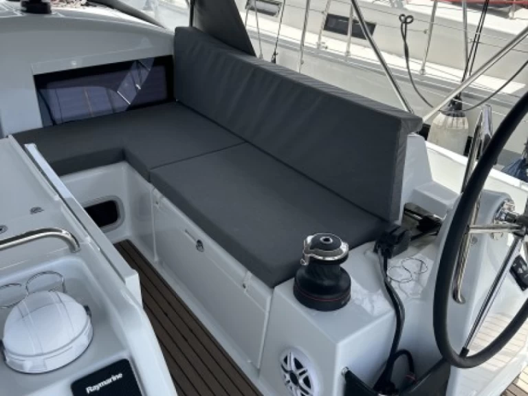 YachtCharter in Sukošan - Jeanneau Sun Odyssey 440 auf SamBoat