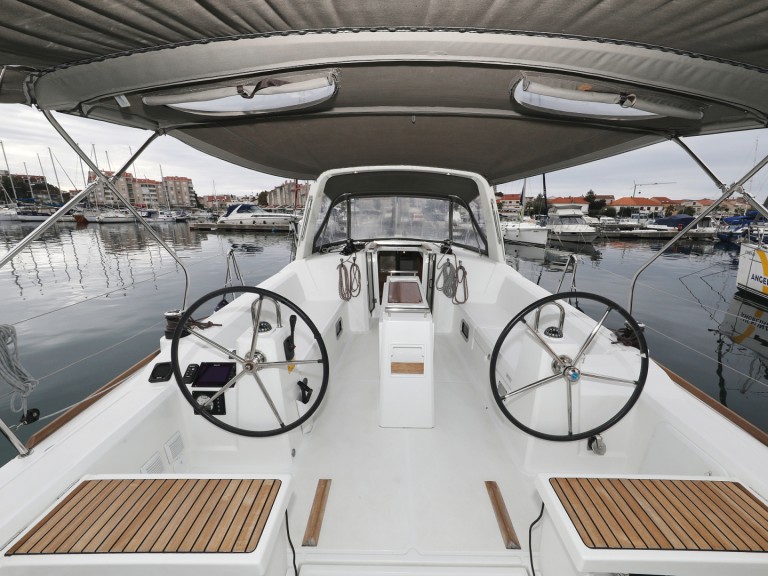 Segelboot mit oder ohne Skipper Bénéteau mieten in Biograd na Moru