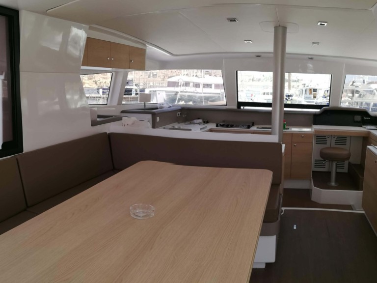 Katamaran mit oder ohne Skipper Bali Catamarans mieten in Kalkara