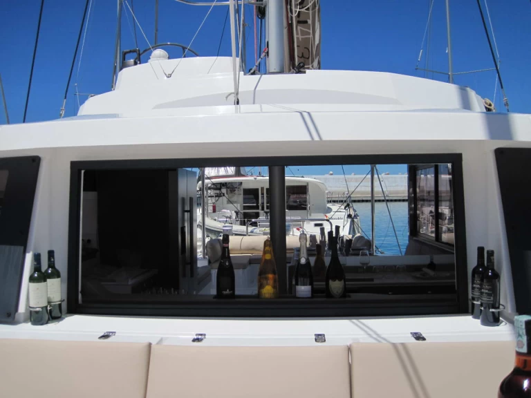 Vermietung Katamaran Bali mit Führerschein