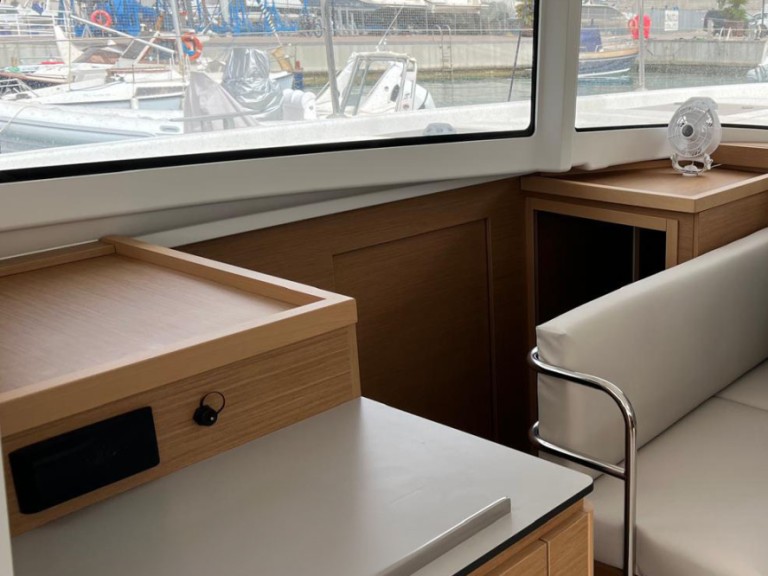 Boot mieten Capo d'Orlando günstig Excess 11