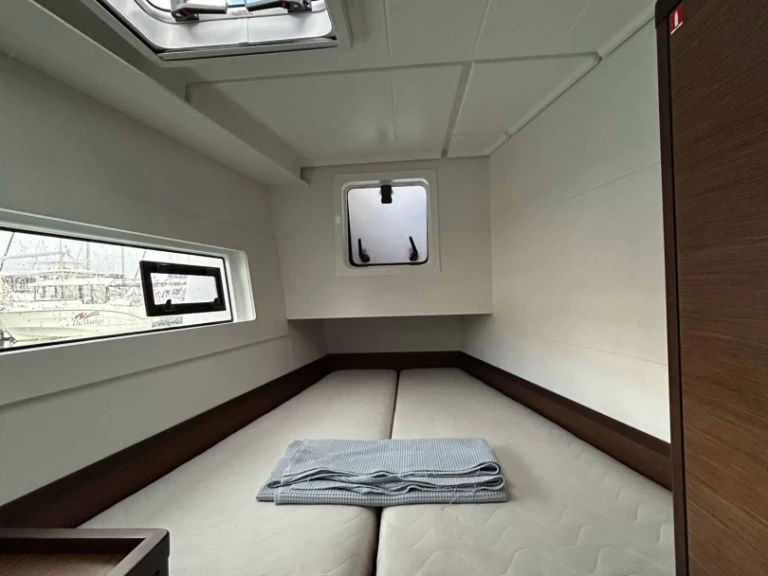 YachtCharter in Gouviá - Lagoon Lagoon 40 auf SamBoat