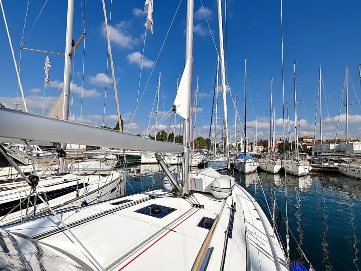 Boot mieten Zadar günstig Oceanis 40.1