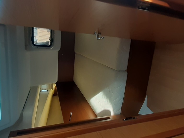 Boot mieten Portisco günstig Sun Odyssey 440