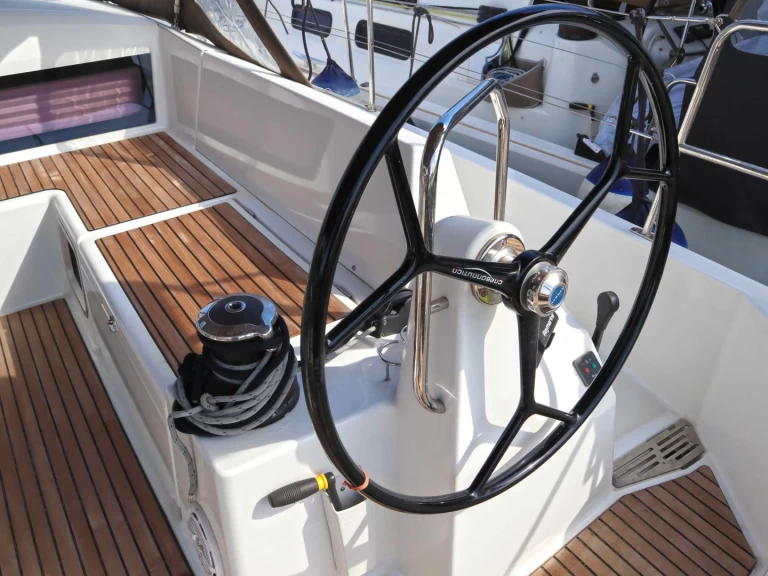 Boot mieten Álimos günstig Sun Odyssey 490