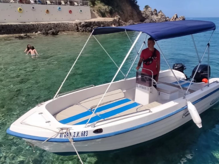 Ein Poseidon 5.10  mieten in Palaiokastrítsa