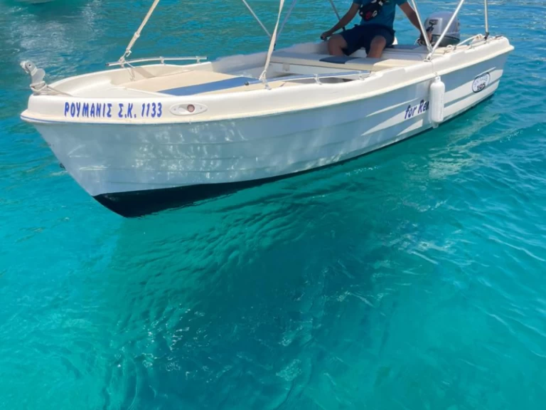 Bootsverleih En plo 4.70M Palaiokastrítsa Samboat
