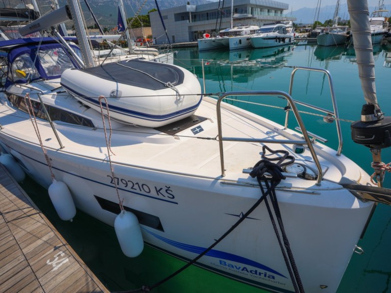 YachtCharter in Kaštela - Bavaria Bavaria C38 auf SamBoat