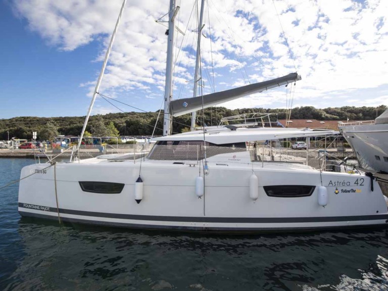 Katamaran mieten in Pomer - Fountaine Pajot Astrea 42
