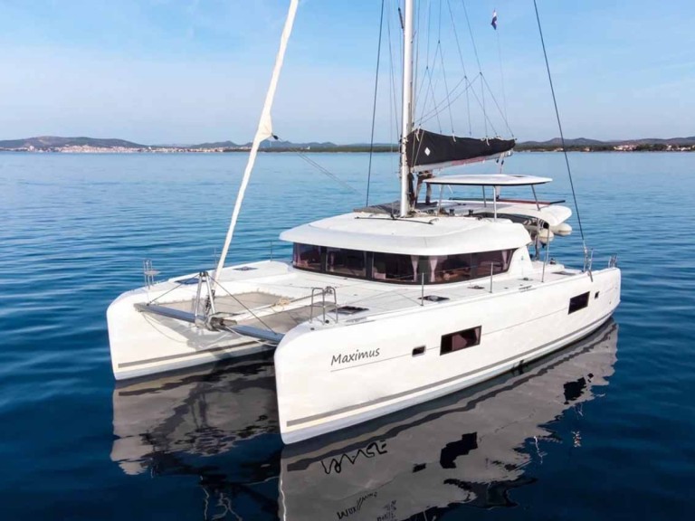 Boot mieten Pomer günstig Lagoon 42
