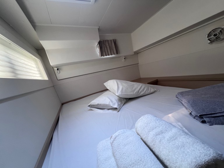 Katamaran mit oder ohne Skipper Lagoon mieten in Volos