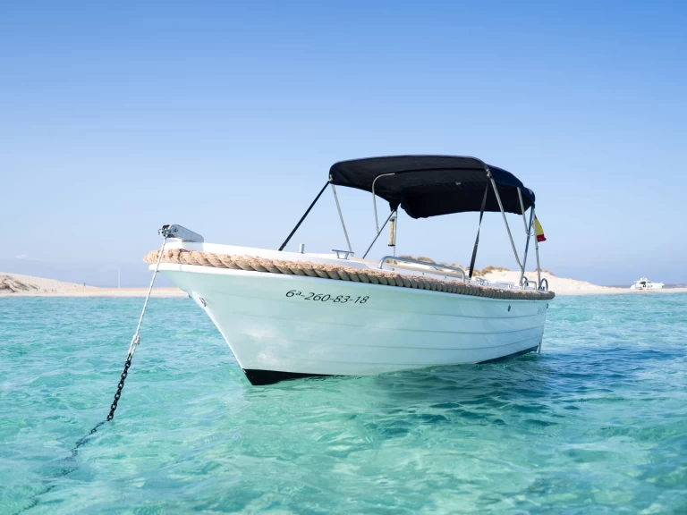 Motorboot mieten in La Savina zum besten Preis