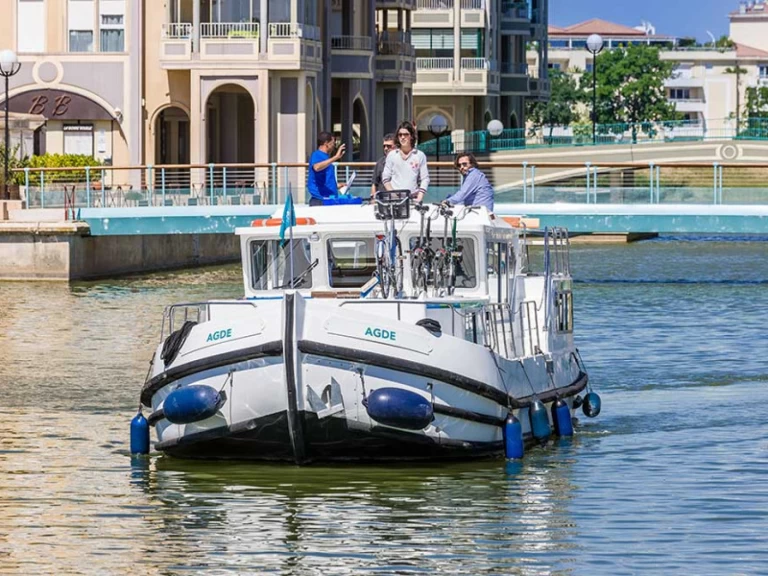 Motorboot mit oder ohne Skipper Pénichette mieten in Argens-Minervois