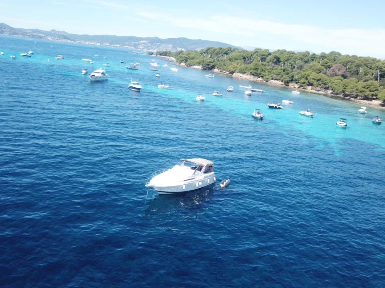 Bootsverleih Chris Craft Express 360 Antibes Samboat