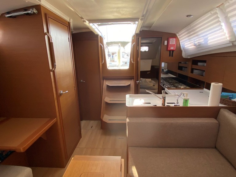 Segelboot mieten in Skradin - Jeanneau Sun Odyssey 380