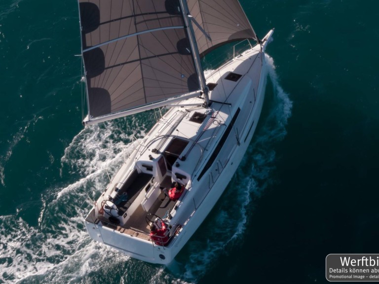 Ein Jeanneau Sun Odyssey 380 mieten in Biograd na Moru