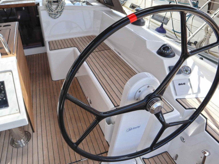 Ein Bavaria Bavaria C42 mieten in Paros (Insel)