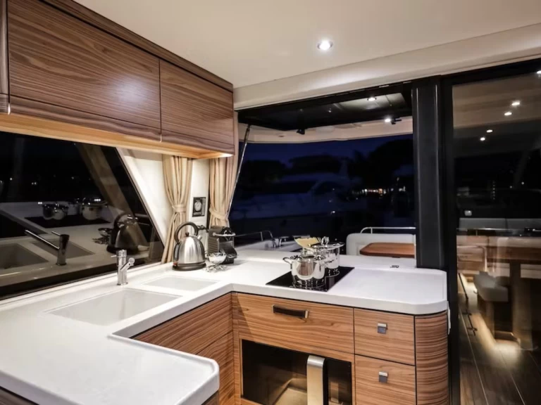 Greenline Yachts Greenline 48 Fly mieten Biograd na Moru