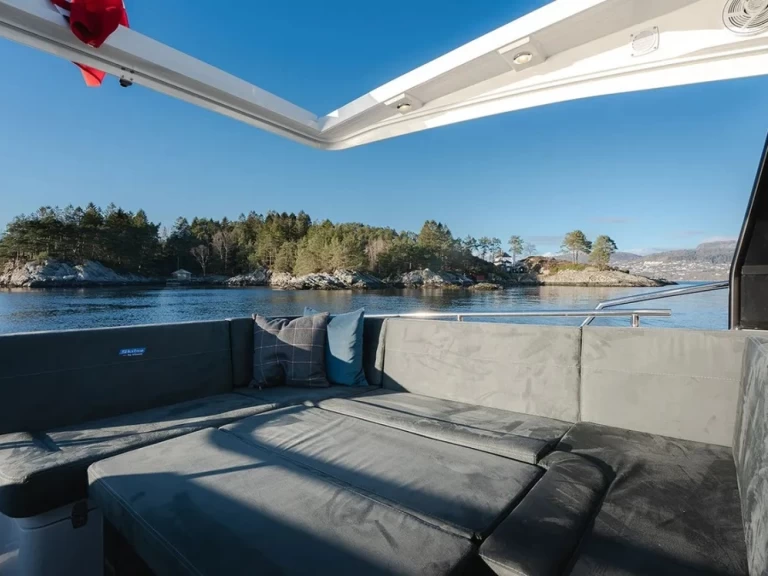 Motorboot mit oder ohne Skipper Viknes mieten in Sukošan