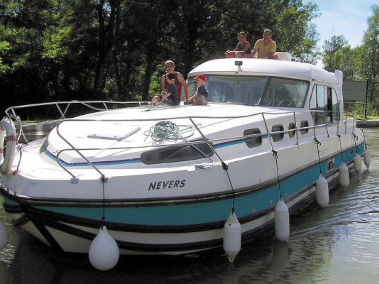 Vermietung Hausboot Sedan mit Führerschein