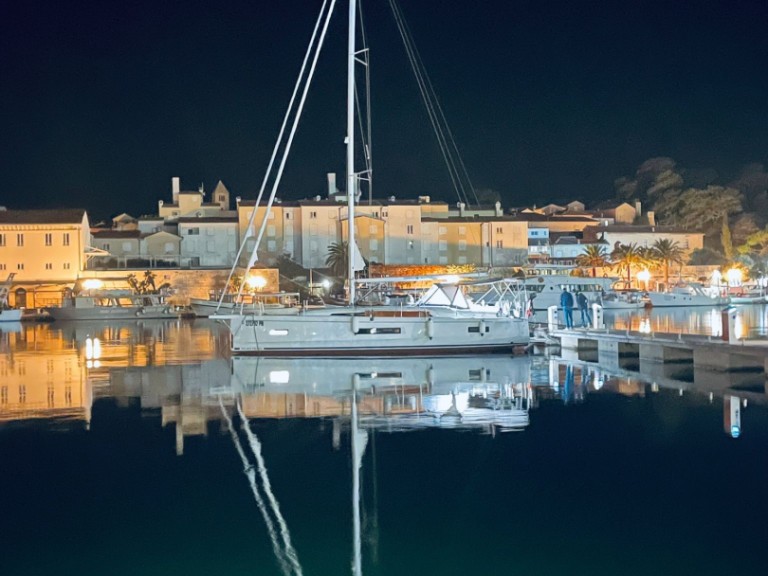 Bootsverleih Bénéteau Oceanis 40.1 Primošten Samboat