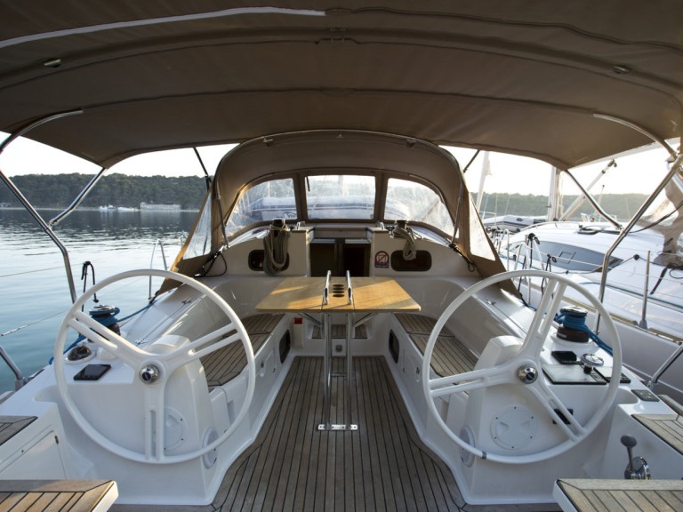 YachtCharter in Pula - Elan Impression 40 auf SamBoat