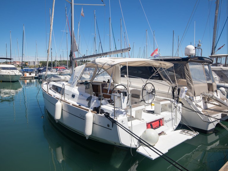 Vermietung Segelboot Bénéteau mit Führerschein