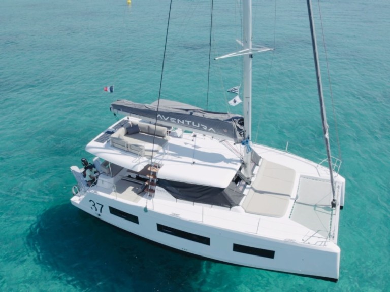 YachtCharter in Porto-Vecchio - Aventura AV 37 auf SamBoat