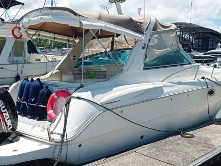 Ein Monterey Monterey 322 Cruiser mieten in Ko Phuket