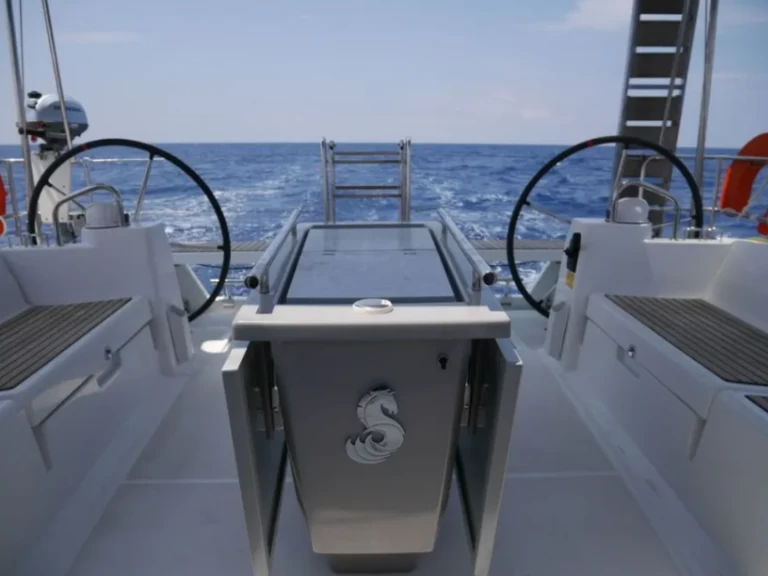 Ein Bénéteau Oceanis 45 mieten in Lefkáda