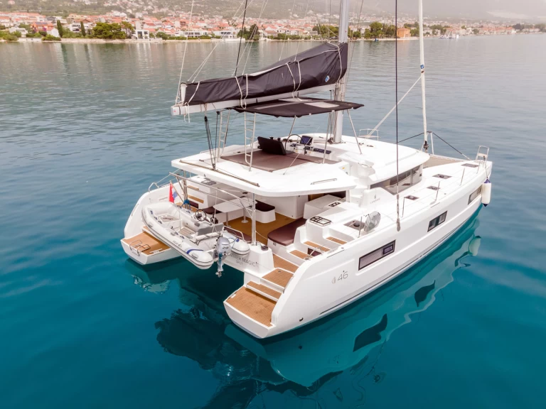Boot mieten Kaštela günstig Lagoon 46