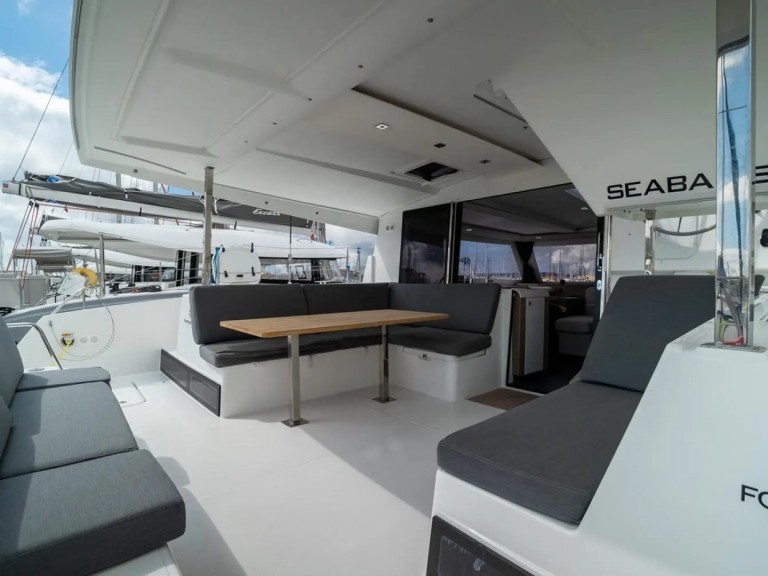YachtCharter in Toulon - Fountaine Pajot Isla 40 auf SamBoat