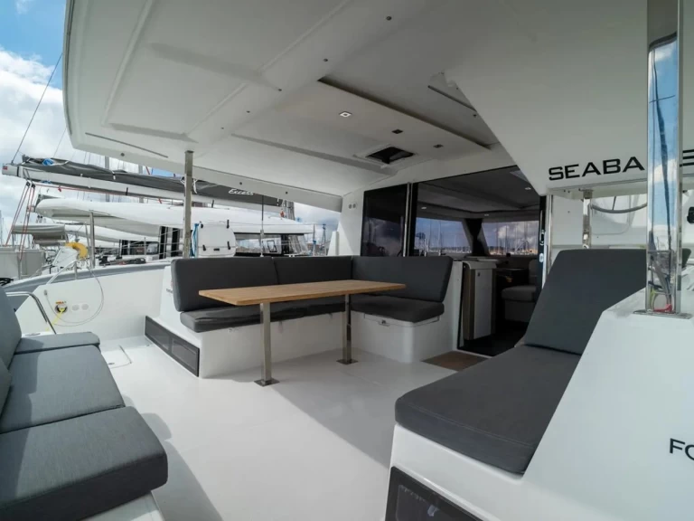 YachtCharter in Toulon - Fountaine Pajot Isla 40 auf SamBoat