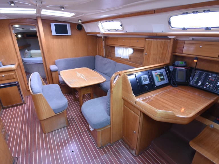 YachtCharter in Punat - Bavaria Bavaria 42 Cruiser auf SamBoat