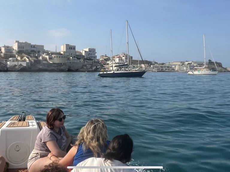 Motorboot mieten in Marseille zum besten Preis