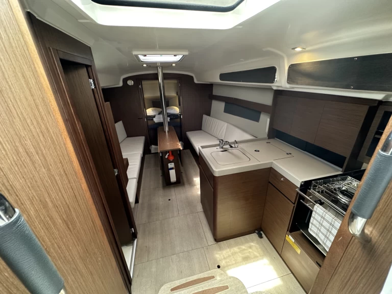 Boot mieten Álimos günstig Oceanis 34.1