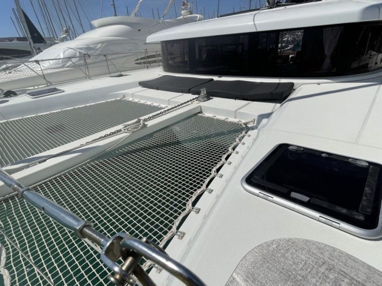 Katamaran mit oder ohne Skipper Lagoon mieten in Castiglioncello