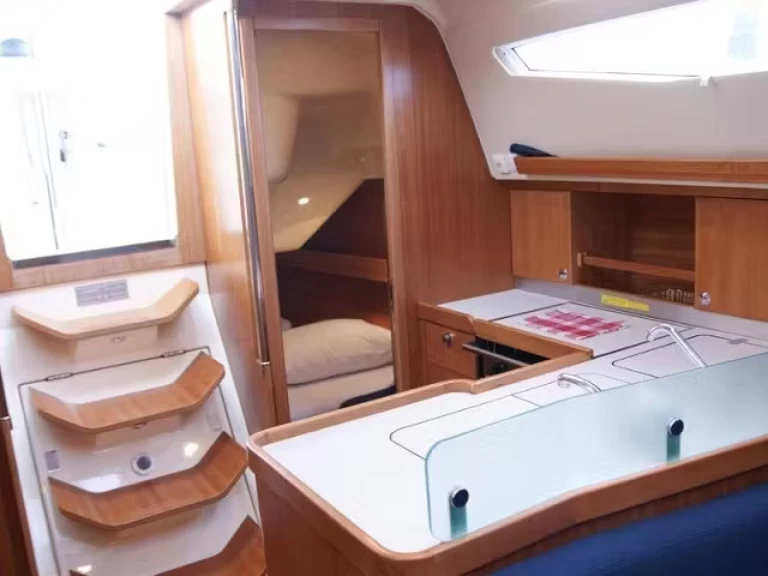 YachtCharter in Mali Lošinj - Elan Impression 344 auf SamBoat