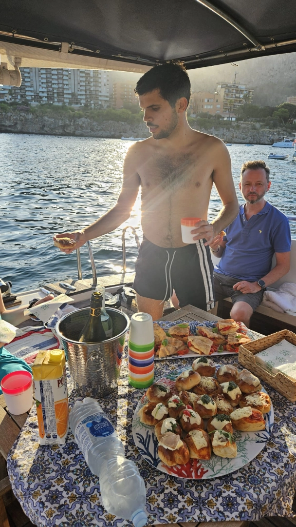 YachtCharter in Castellammare del Golfo - River Craft 45 Fly  auf SamBoat