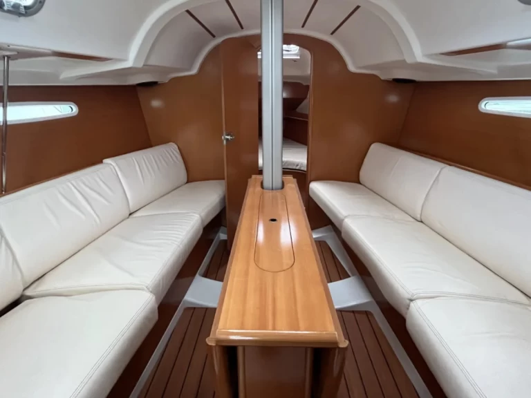 Bénéteau First 31.7 mieten Saint-Quay-Portrieux