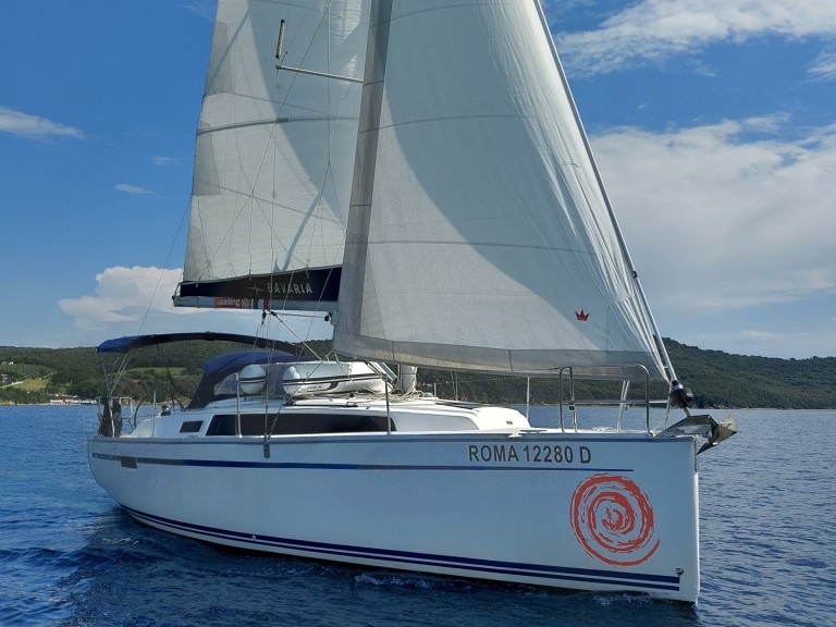 Bavaria Cruiser 34 mieten Puntone