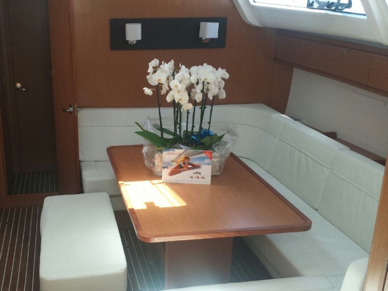 Ein Bavaria Cruiser 51 mieten in Palermo