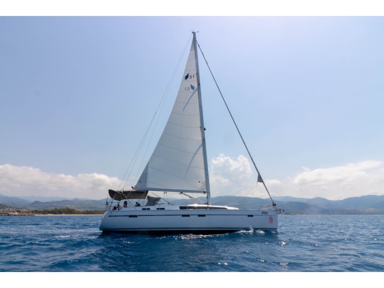 Ein Bavaria Cruiser 51 mieten in Cannigione di Arzachena