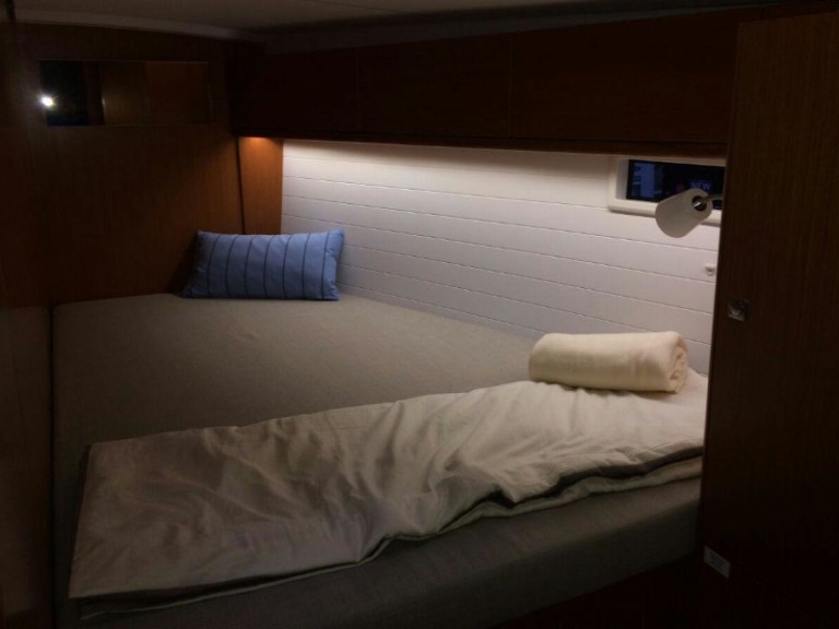 Ein Bavaria Cruiser 46 mieten in Puntone