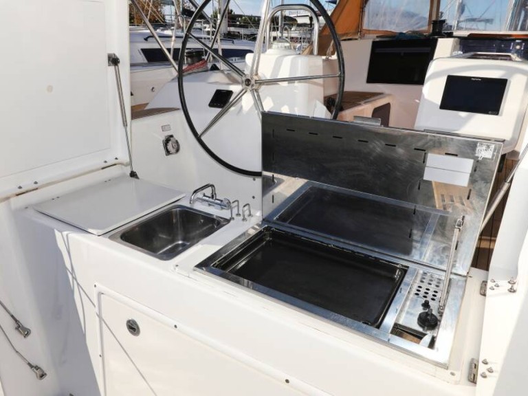Ein Dufour Dufour 460 Grand Large mieten in Biograd na Moru