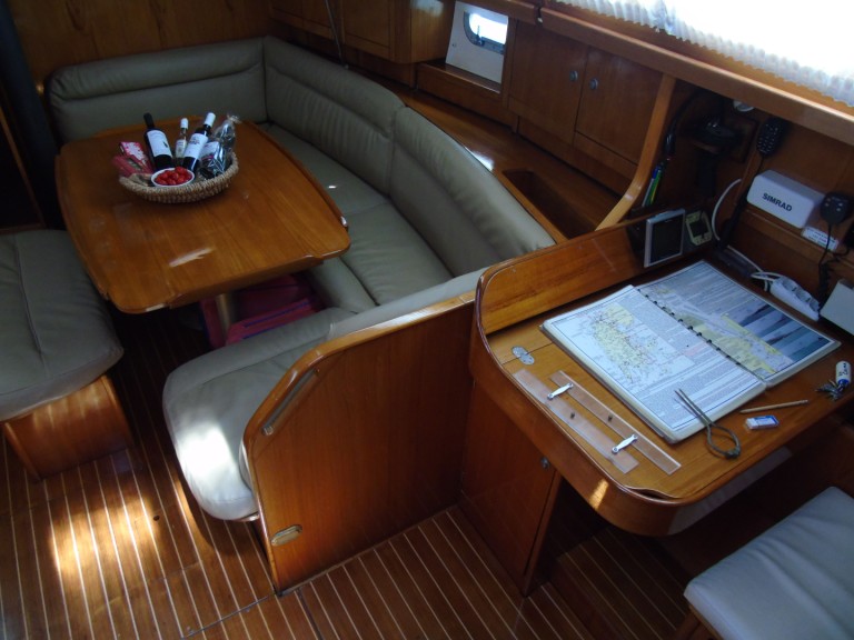 Vermietung Segelboot Jeanneau mit Führerschein