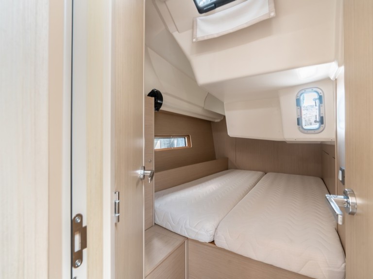 Bénéteau Oceanis 40.1 mieten Rhodos